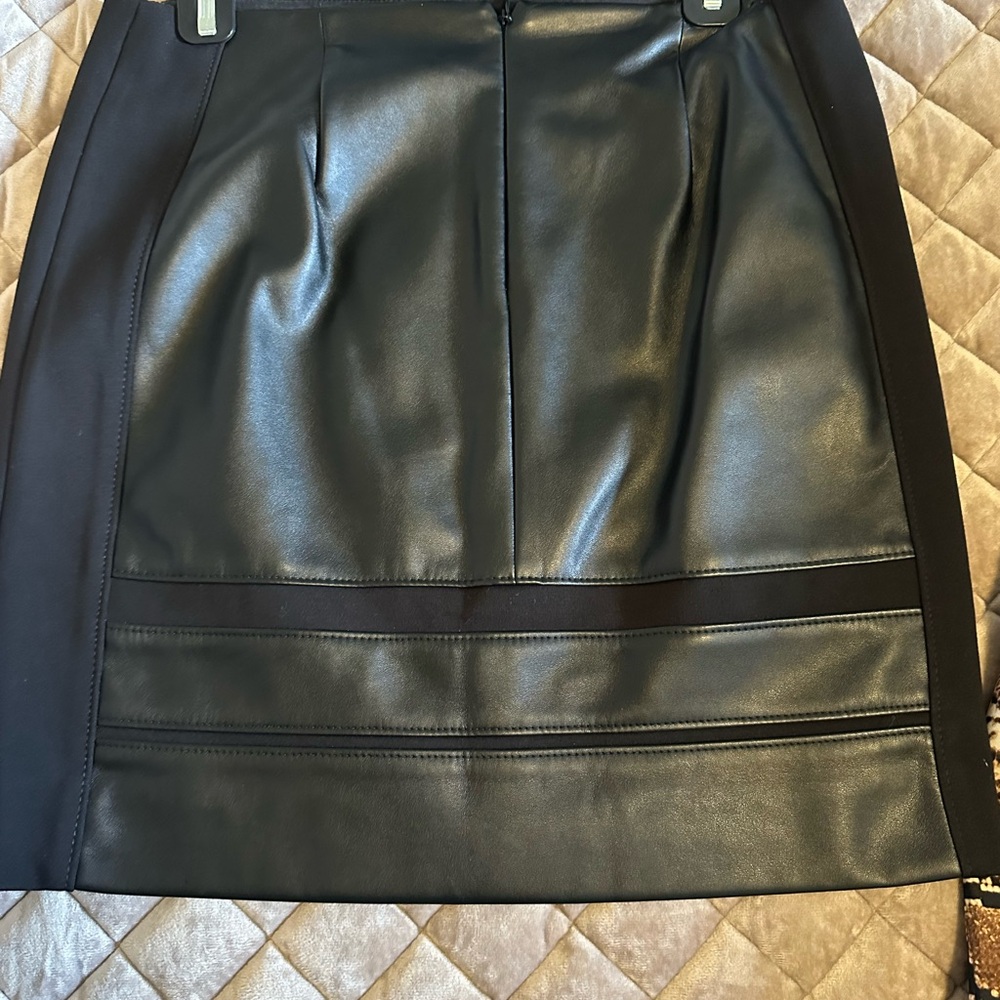 Black skirt- leather